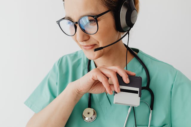 Read more about the article 10 Work From Home Nursing Jobs Hiring Now